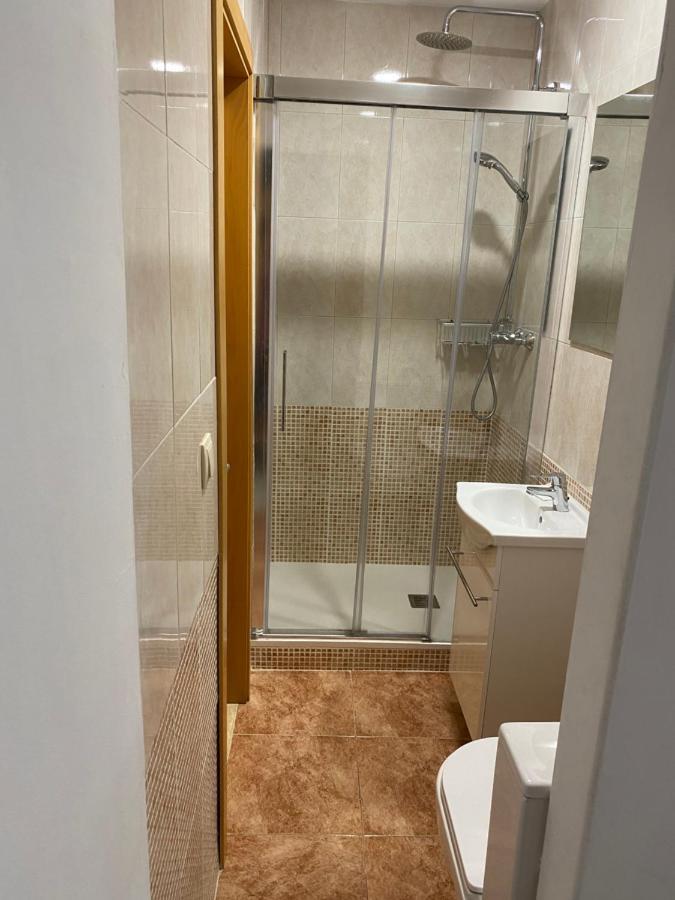 Single Room In My Apartment At The Beach Valence Extérieur photo